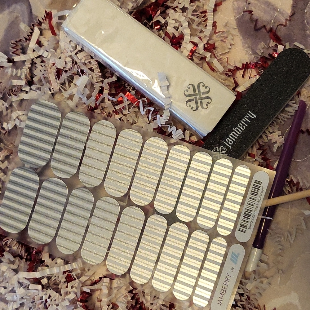 Jamberry Nail Wraps NWOT 🔆StyleBox Exclusive🔆 Step & Repeat